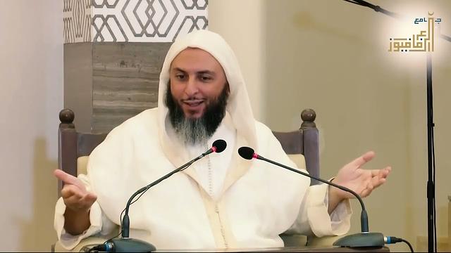 تفسير جميل لقوله تعالى : " أَفَلَمْ يَنظُرُوا إِلَى السَّمَاءِ فَوْقَهُمْ كَيْفَ بَنَيْنَاهَا  "