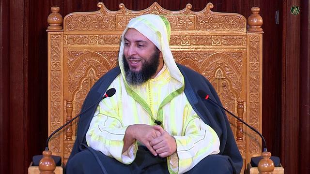 مـن أروع وأجمل قصـائـد المـتـنبي ـ الشيخ سـعـيـد الـكـمـلي