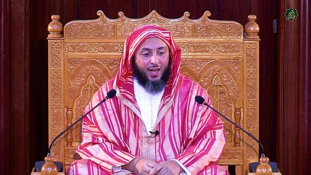 هل تعلم أن سورة في القرآن من ثلاثين آية تشفع لك  يوم القيامة إذا قرأتها ؟ الشيخ سعيد الكملي