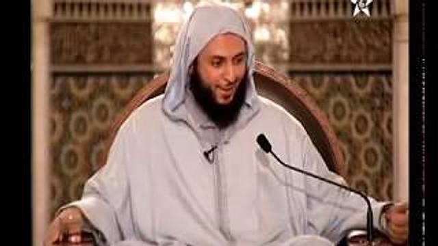 مقطع مهم  حول مسألة الصلاة أثناء خطبة الإمام ـ الشيخ سعيد الكملي