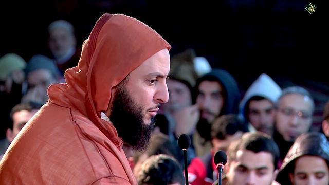 لاتسـرعوا في قـــراءة القــرآن ..قِـفُوا عـند عـجائبه و حَرّكوا به القـلـوب ـ الشيخ سعيد الكملي