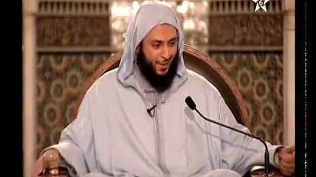 مقطع مهم  حول مسألة الصلاة أثناء خطبة الإمام ـ الشيخ سعيد الكملي