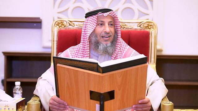 33-كلمة لقاء الجمعة تفسير سورة آل عمران آية ١٤٩-١٥٣ الشيخ د.عثمان الخميس