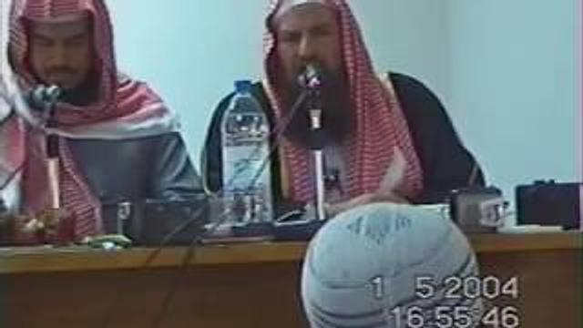 مشاركة الشيخ عثمان الخميس  في محاضرة محبة آل البيت  3