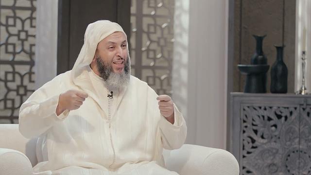 برنامج آية وحكاية | من عمل صالحا من ذكر أو أنثى | الشيخ العفاسي والشيخ سعيد الكملي